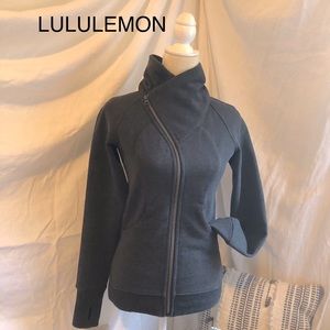 *LULULEMON* ~ Jacket • Size:4